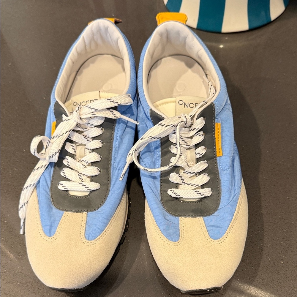 Brand New ONCEPT sneakers 🔥